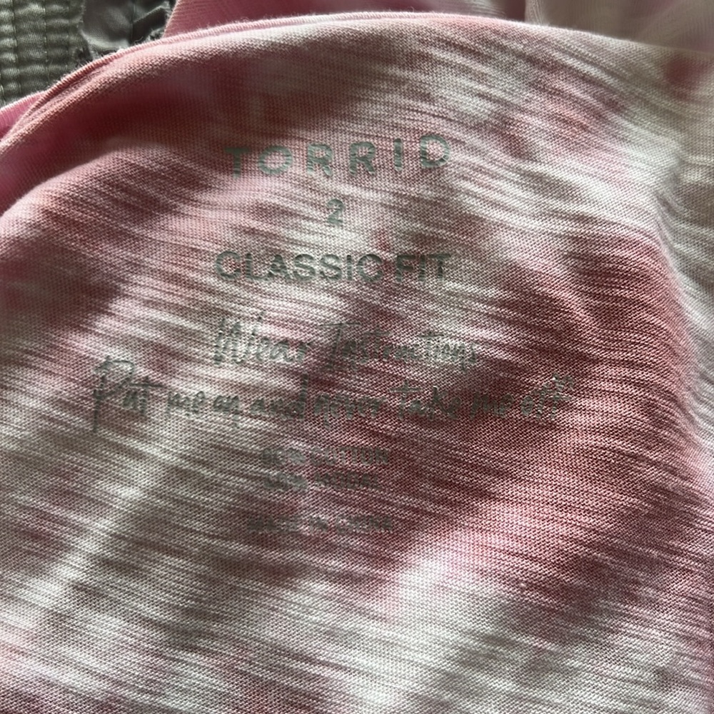 Torrid size 2 pink tie dye TShirt - Picture 3 of 3